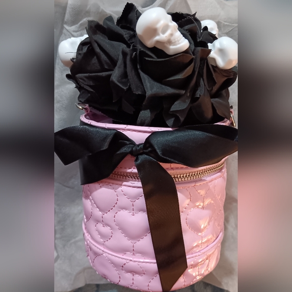 Crossbody Bag (NEW) - Picture 8 of 9